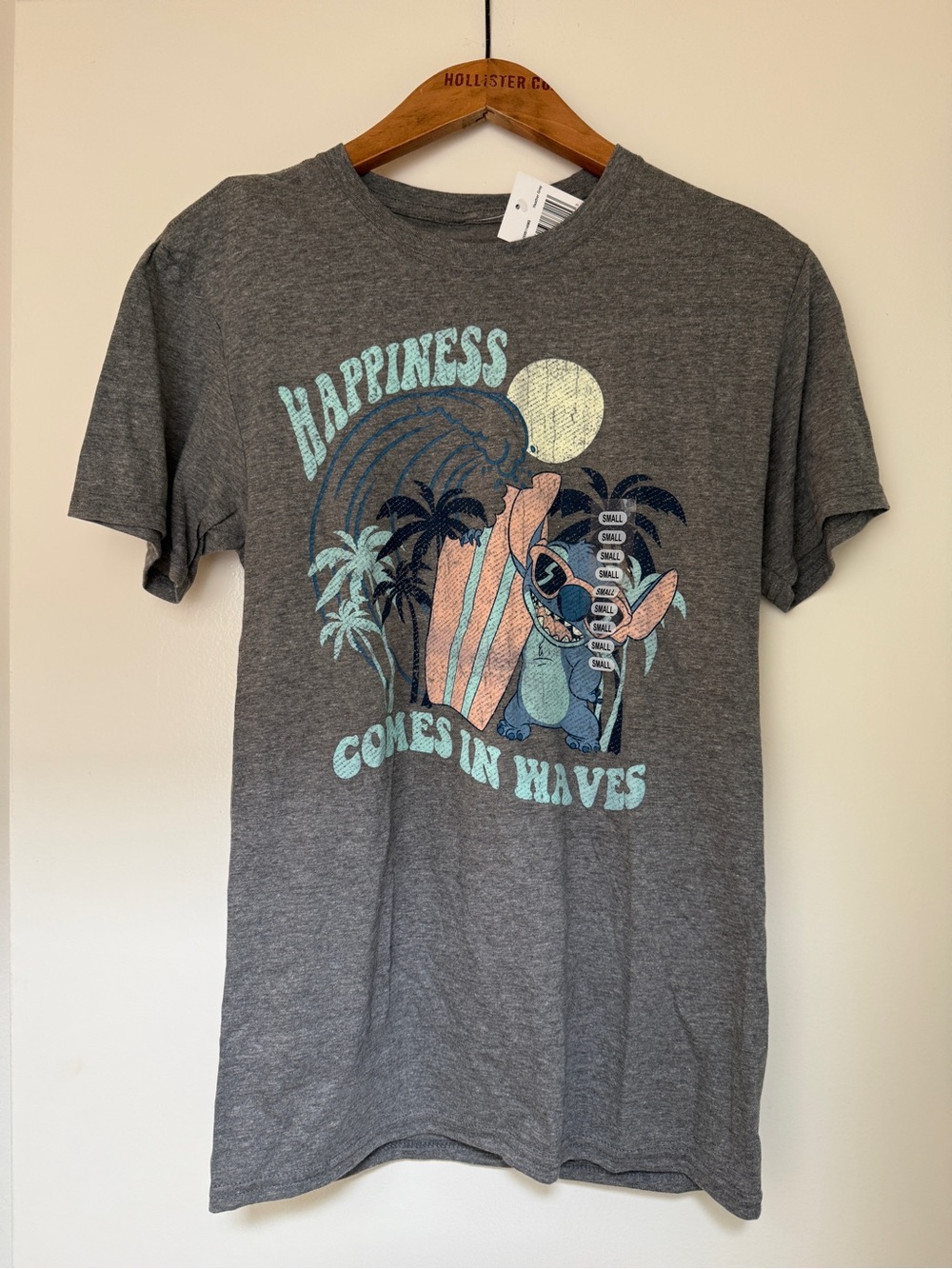 Disney Gray T‑Shirt with Surfing Stitch and Pastel Graphics